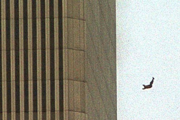 wtc-9-11-2001-1621603302478776230C8C6F-97AA-C99C-465B-2F573D879446.jpg