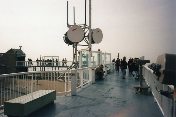 2wtc-south-tower-observation-deck-march-199866436D53-FB4B-665E-7138-ACDC76ECB00C.jpg