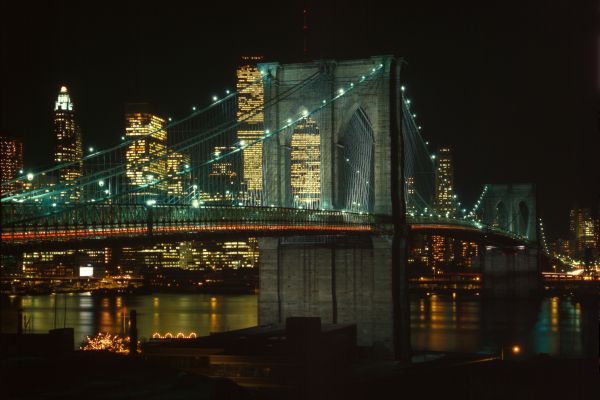 loc-brooklyn-bridge-and-east-river-edit-324273A80-DAB4-2844-670C-132088B60E93.jpg