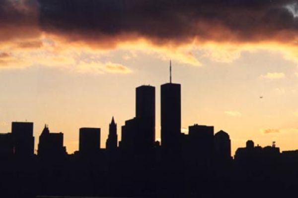 wtc2silouette-wv679D95F2-5CC3-0C13-680F-7AC2F0524624.jpg